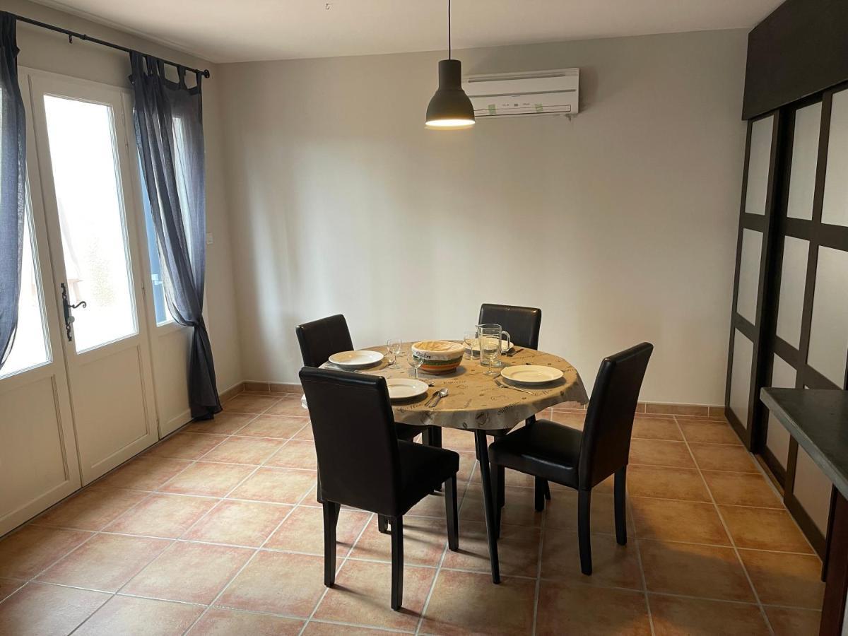サラヴァ Chez Laura Pres Du Pont D'Arcヴィラ エクステリア 写真